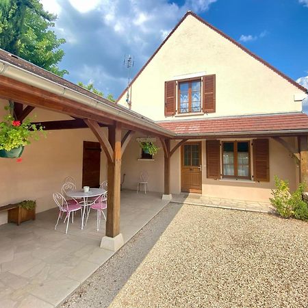 Maison Familiale Dans Village Viticole Ladoix-Serrigny Exterior photo