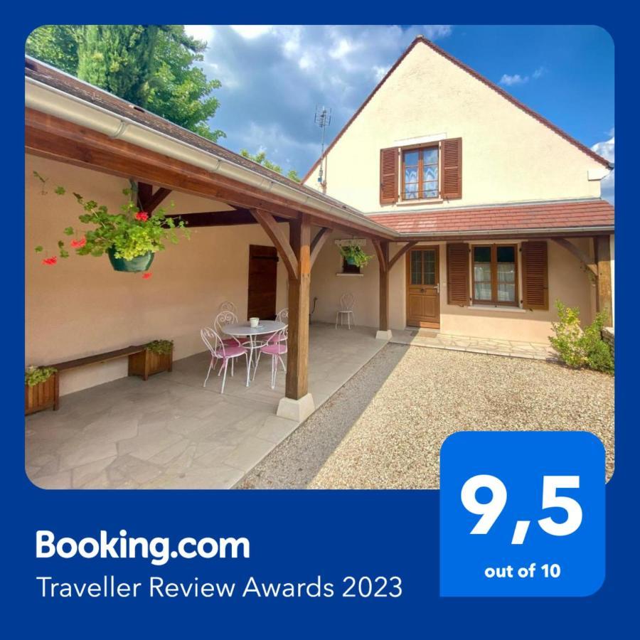 Maison Familiale Dans Village Viticole Ladoix-Serrigny Exterior photo
